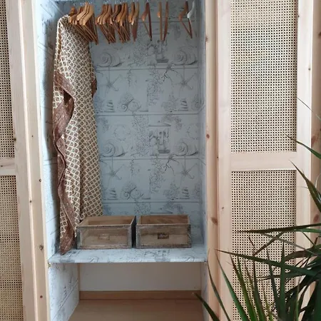 Aretousa Deluxe Downtown *