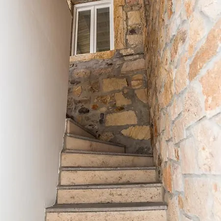 Aretousa Deluxe Downtown Апартаменты Скала