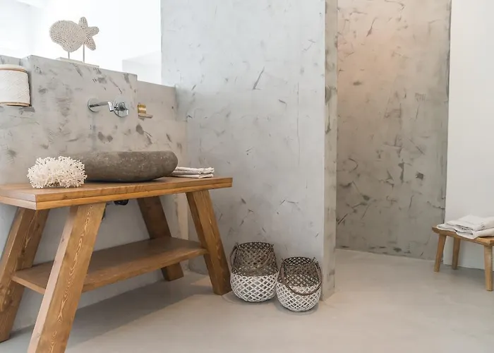 Aretousa Deluxe Downtown شقة *